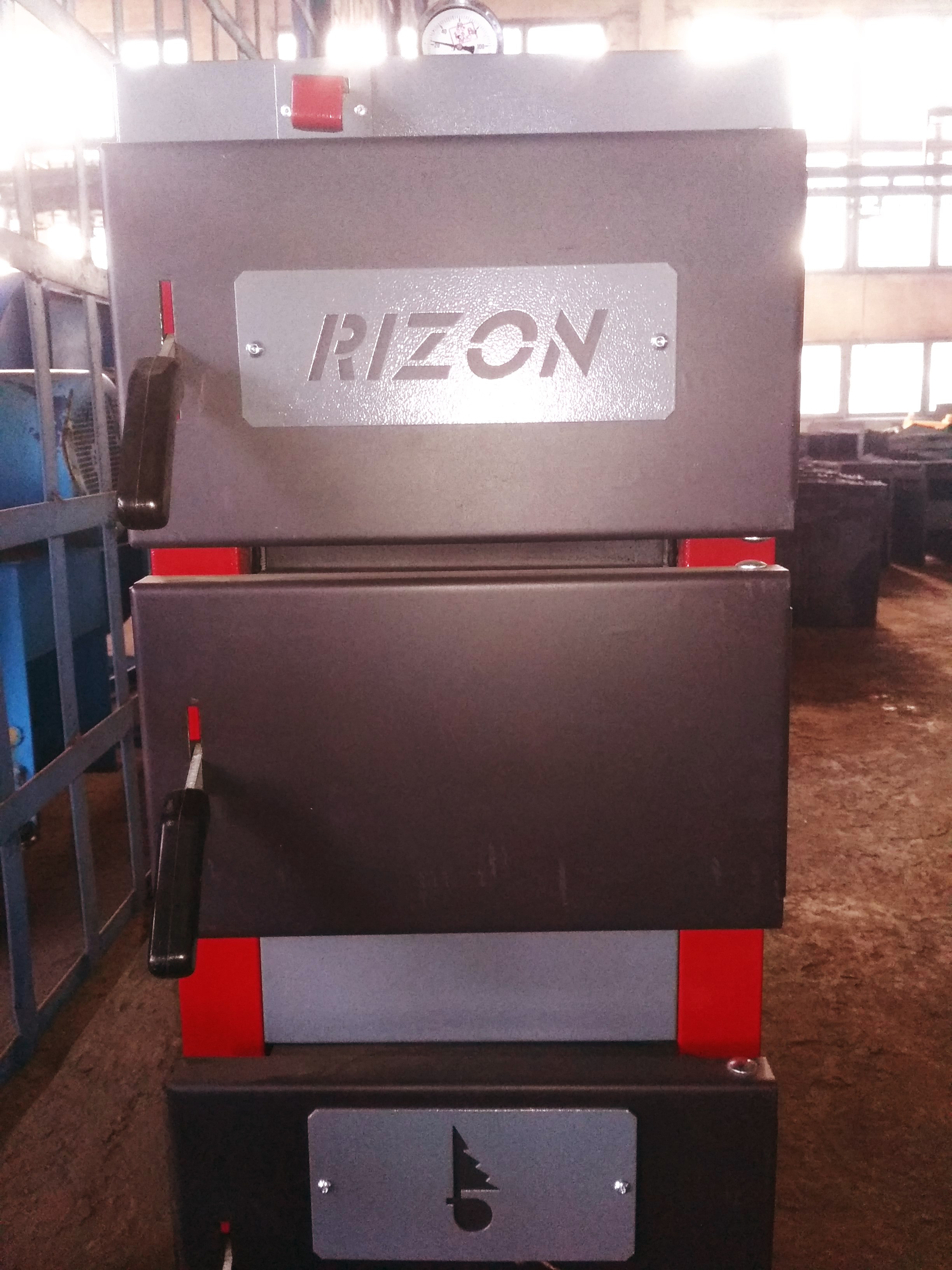 Твердотопливный котел Теплоприбор RIZON M 10